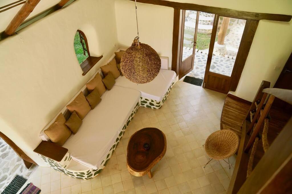 Beach-Front Sumbawa Surf House Lemonga 外观 照片