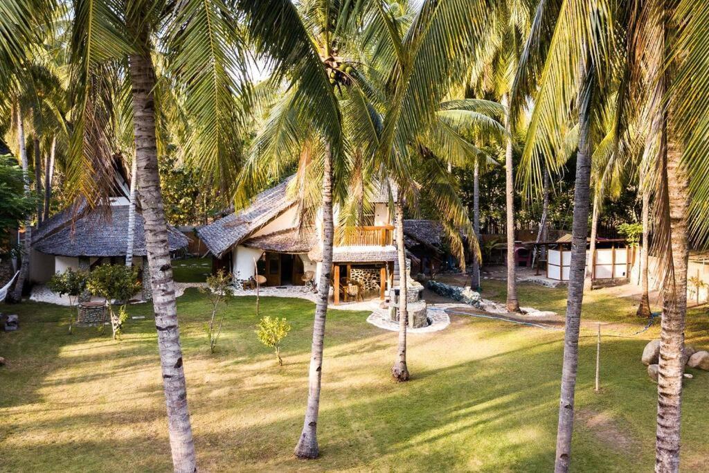 Beach-Front Sumbawa Surf House Lemonga 外观 照片